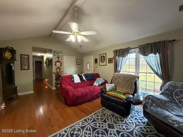 104 Locust Grove Ct, Bardstown, KY 40004 - Image #2