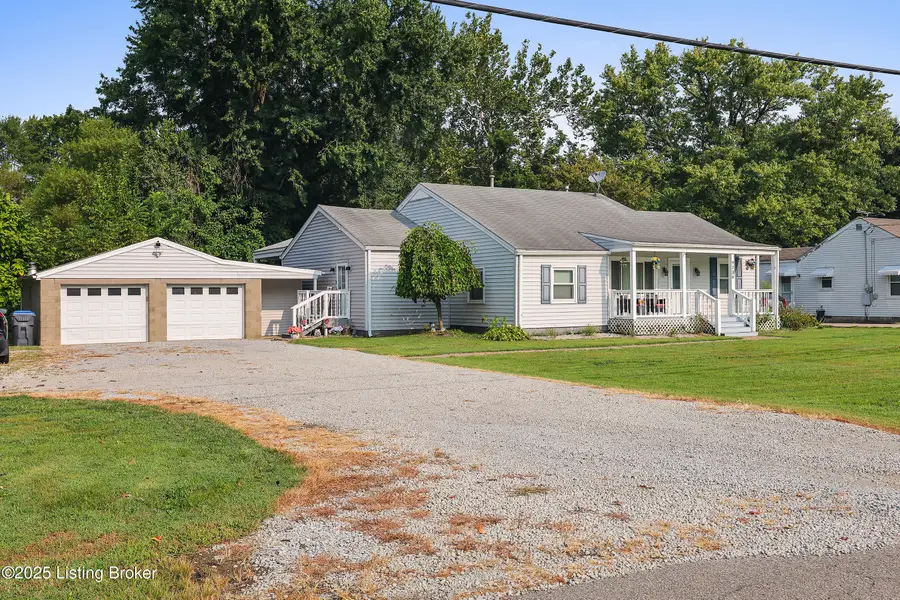 9734 Mason Ln, Fairdale, KY 40118 - Image #2