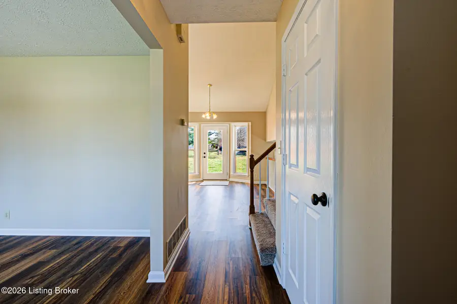 10008 Belltower Ct, Louisville, KY 40299 - Image #3