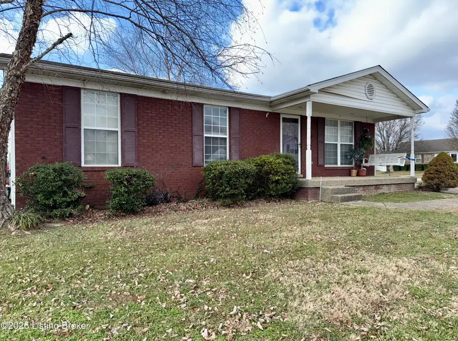 8000 Kenhurst Dr, Louisville, KY 40258 - Image #2