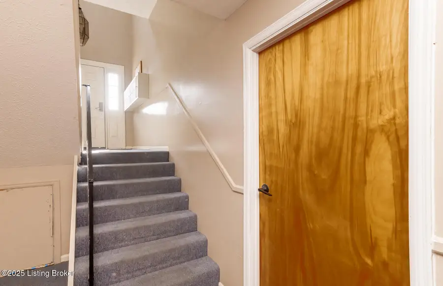 4026 Poplar Level Rd #Unit 1, Louisville, KY 40213 - Image #2