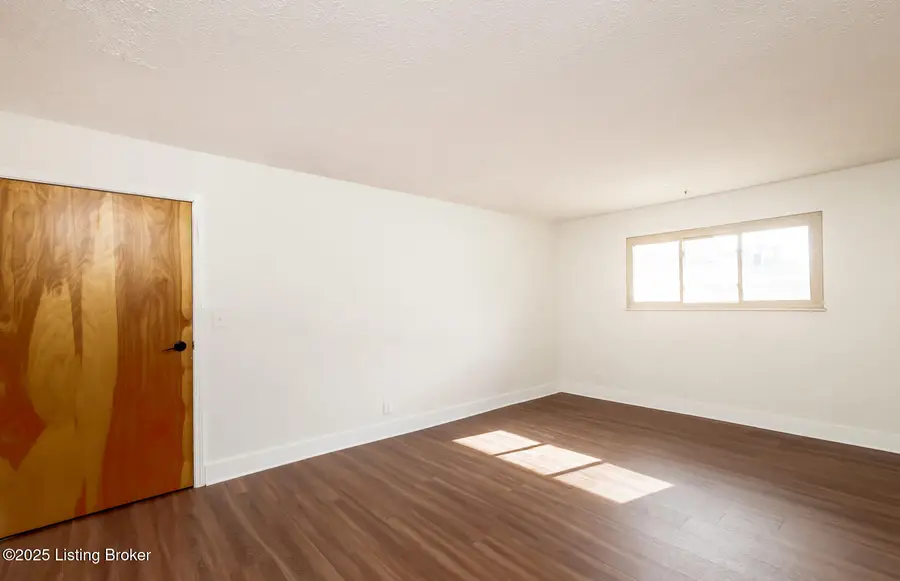 4026 Poplar Level Rd #Unit 1, Louisville, KY 40213 - Image #3