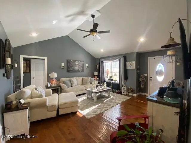 118 Delaware Ct, Bardstown, KY 40004 - Image #2