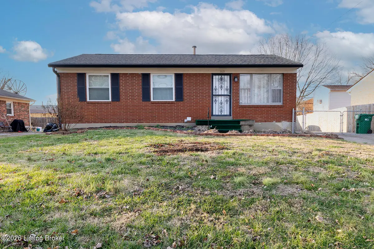 163 Blossom Rd, Louisville, KY 40229 - Image #1