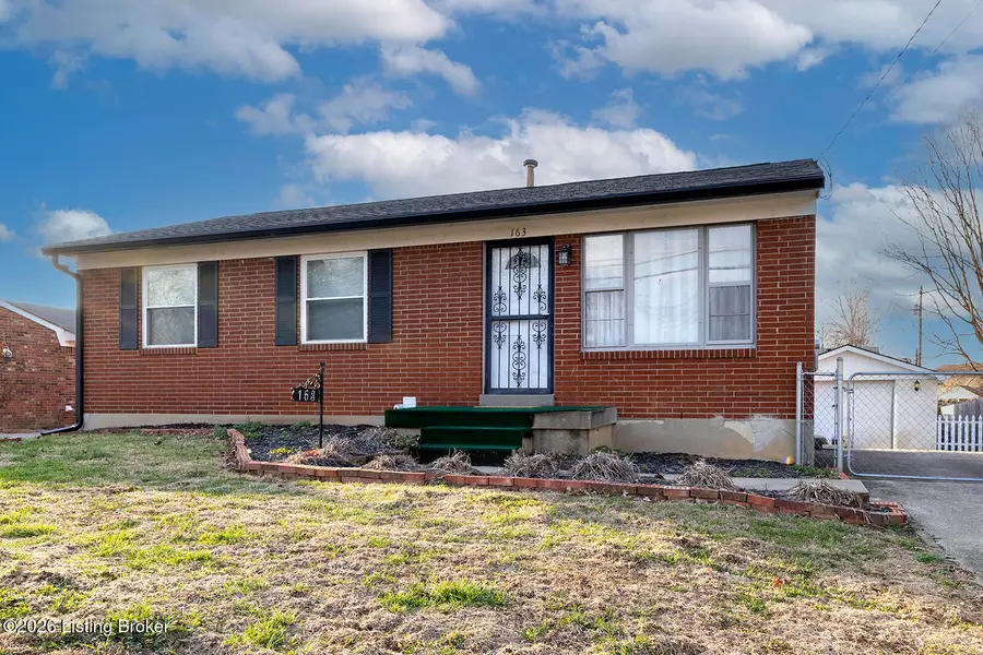 163 Blossom Rd, Louisville, KY 40229 - Image #3