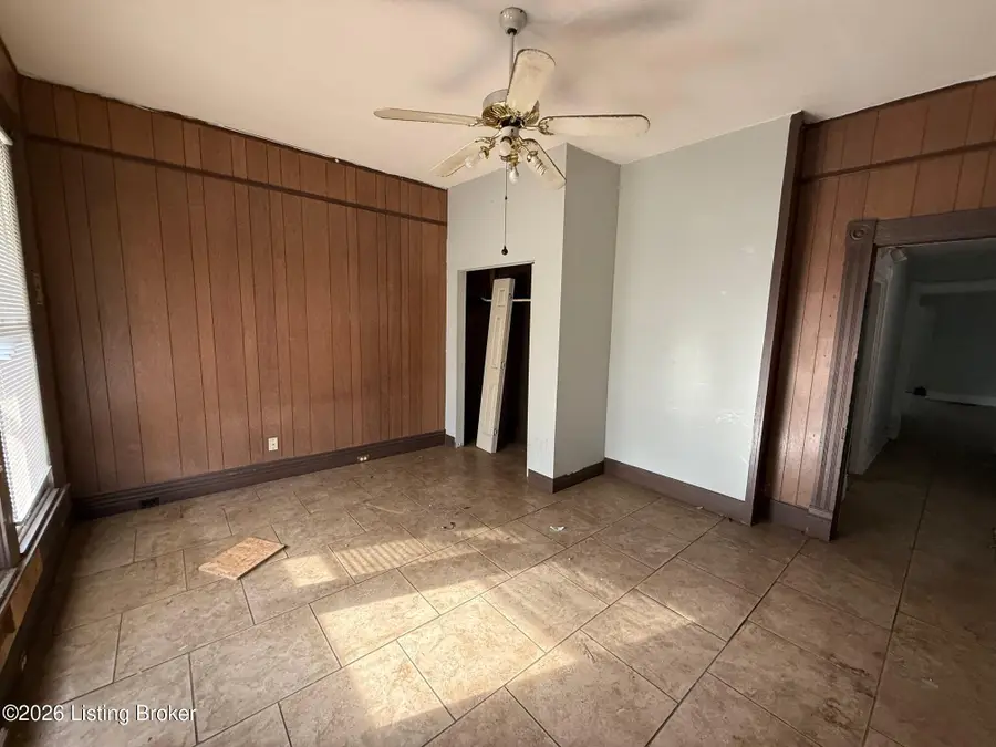 2703 Hale Ave, Louisville, KY 40211 - Image #2