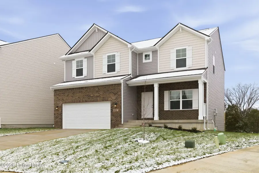 8517 Quail Creek Ct, Louisville, KY 40229 - Image #2