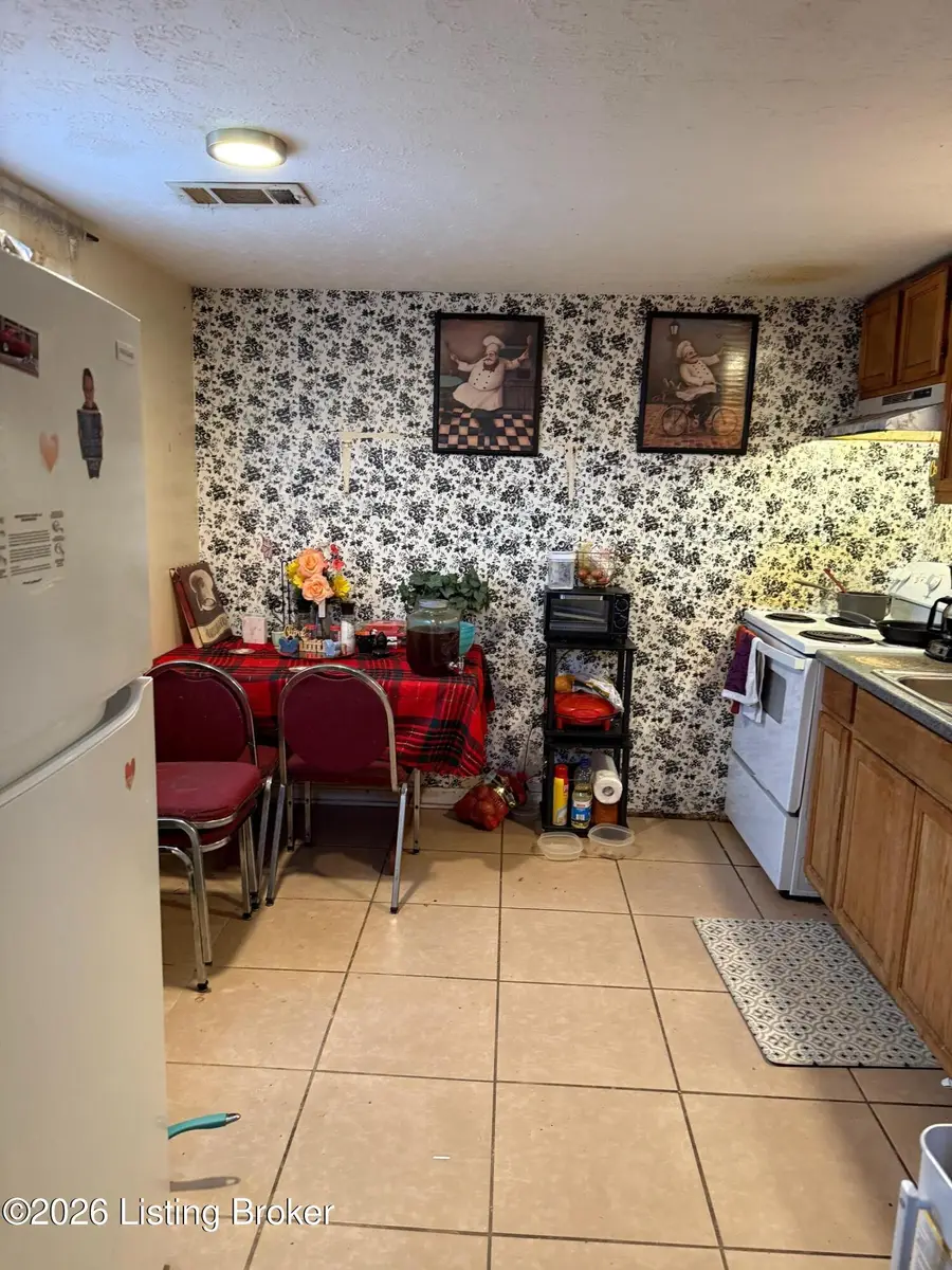 4663 Jackson Rd, Eminence, KY 40019 - Image #2