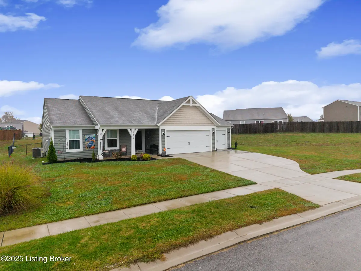 172 Sienna Dr, Shepherdsville, KY 40165 - Image #1