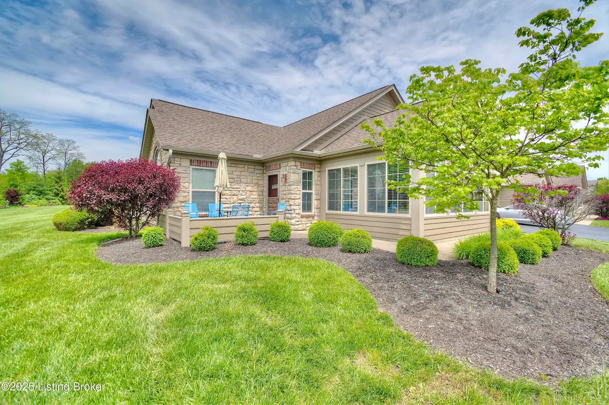 9097 Royal Oak Ln, Union, KY 41091 - Image #1