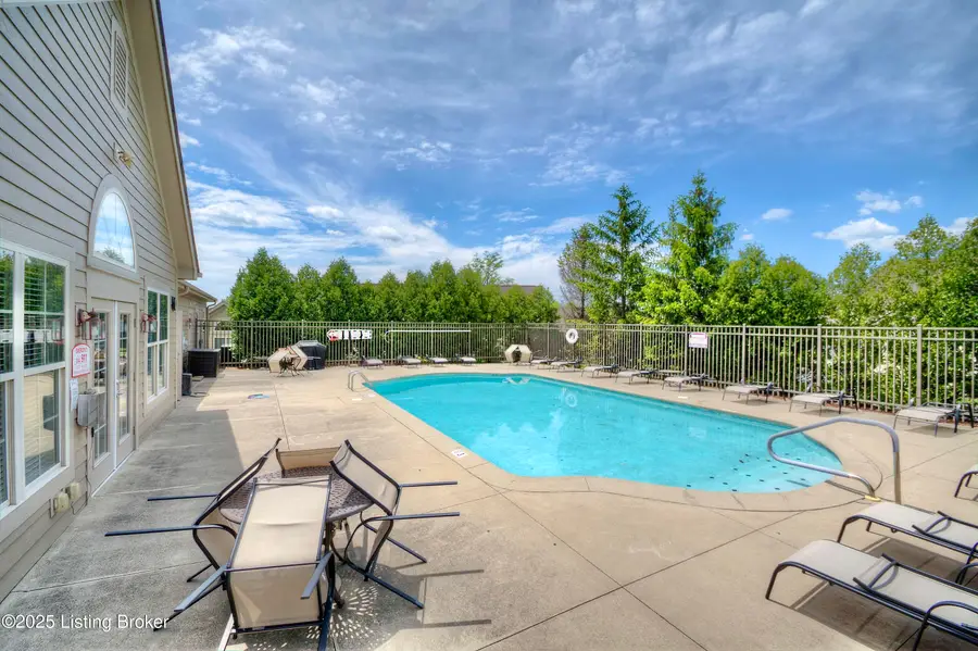 9097 Royal Oak Ln, Union, KY 41091 - Image #3