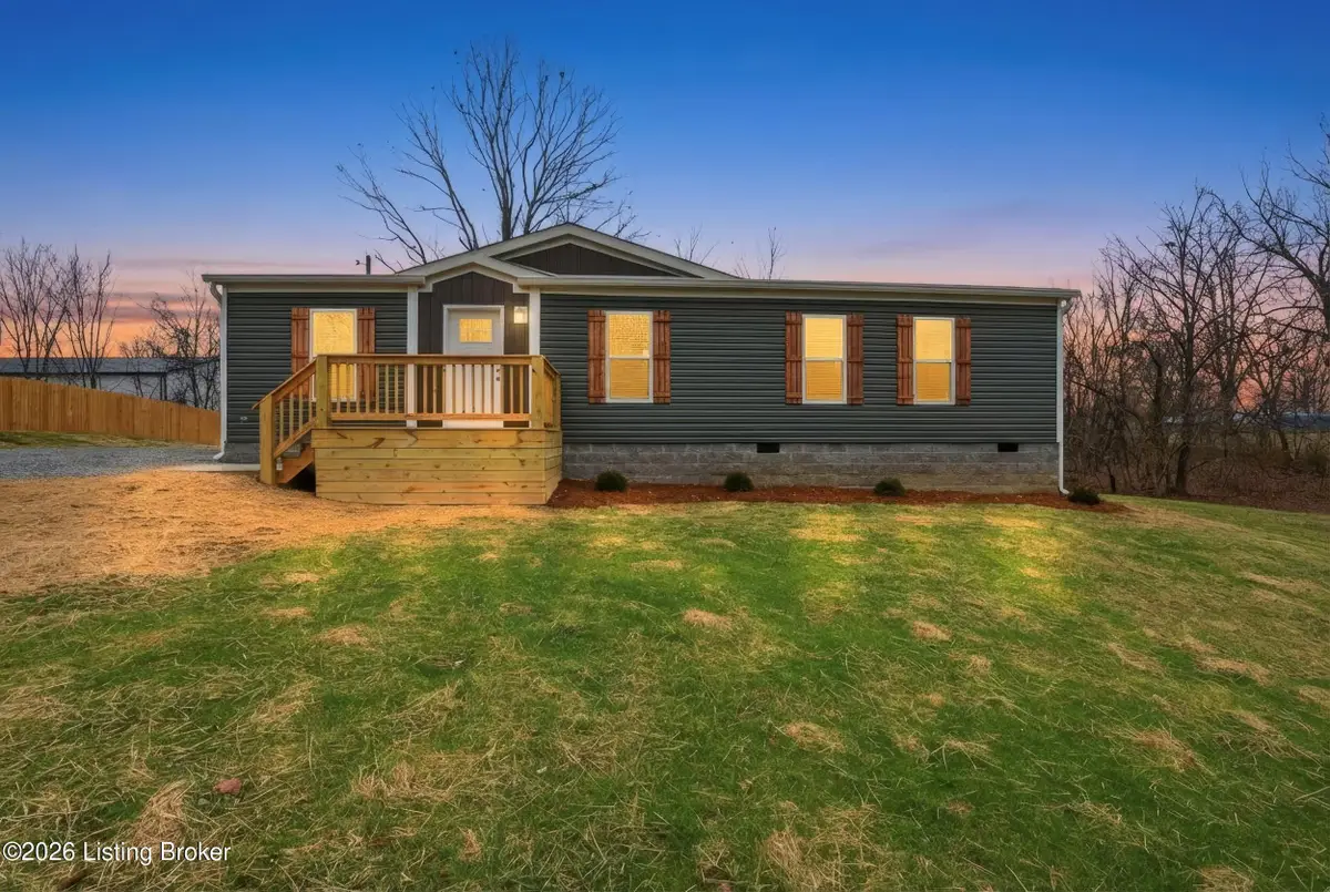 202 Red Bud Cir, Taylorsville, KY 40071 - Image #1