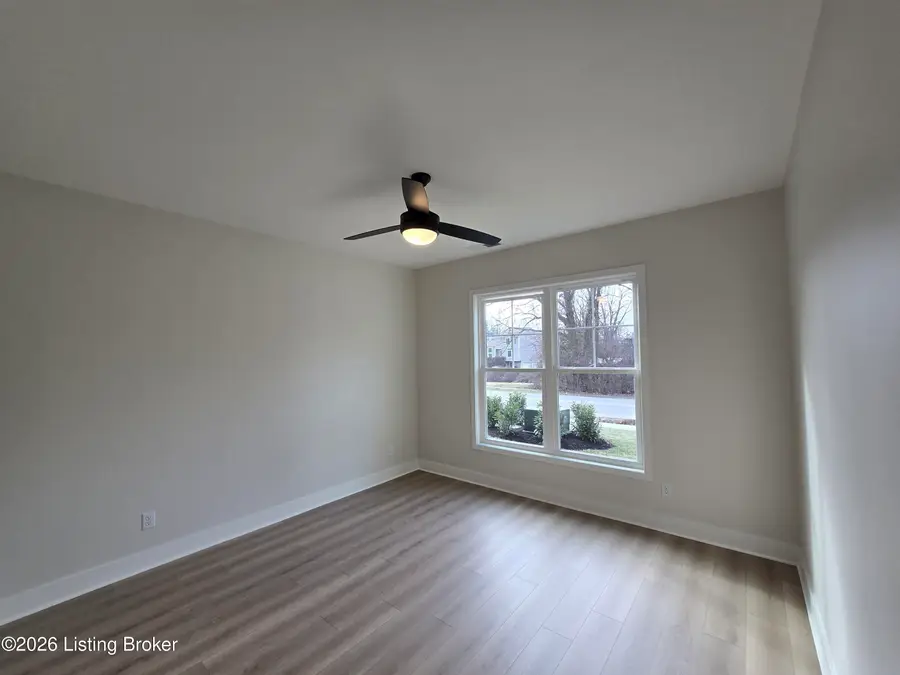 4423 Lochridge Pkwy, Louisville, KY 40299 - Image #3