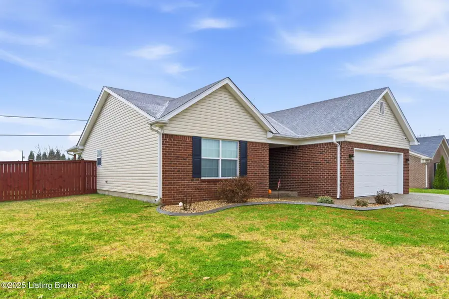 480 Bald Eagles Cir, Mount Washington, KY 40047 - Image #2