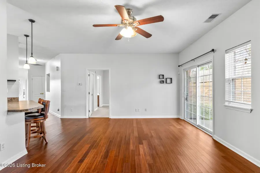 7500 Autumn Pointe Dr #UNIT 104, Louisville, KY 40214 - Image #2