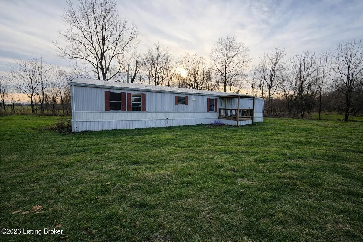 499 Hornback Farms Ln, Webster, KY 40176 - Image #1