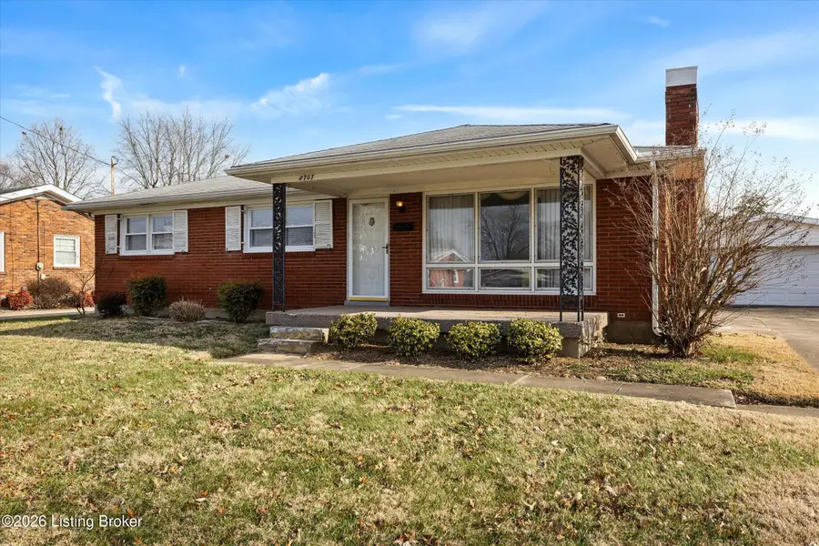 8707 Seaforth Dr, Louisville, KY 40258 - Image #2