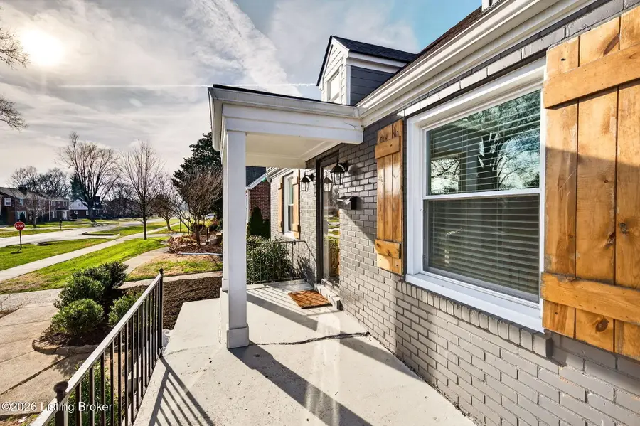 2403 Brighton Dr, Louisville, KY 40205 - Image #3