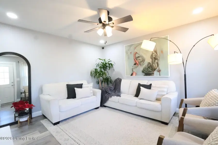 5208 Rural Way, Louisville, KY 40218 - Image #2