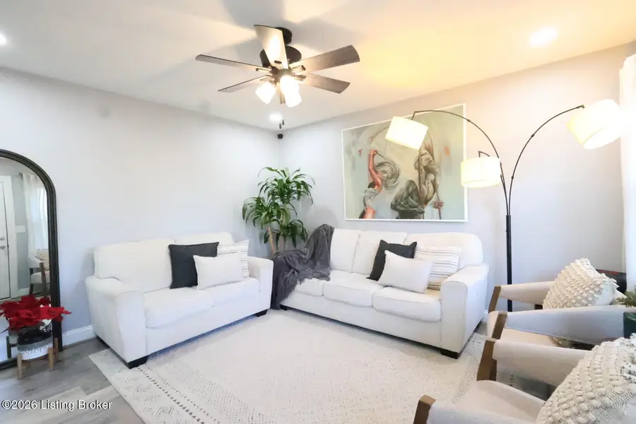 5208 Rural Way, Louisville, KY 40218 - Image #3