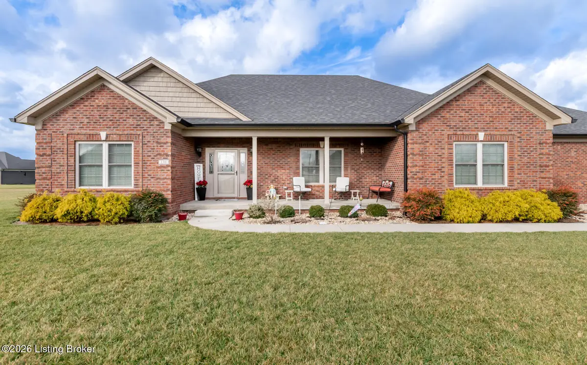 130 Megan Dr, Shepherdsville, KY 40165 - Image #1