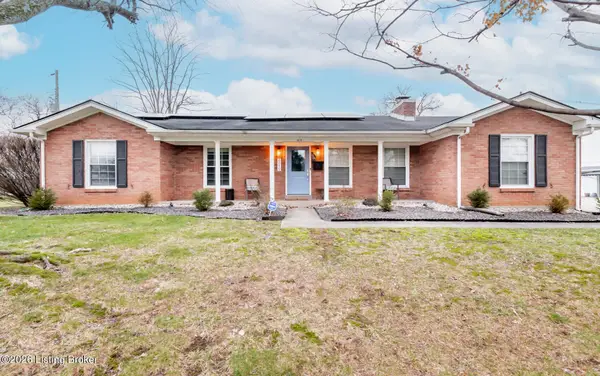 4019 Blossomwood Dr, Louisville, KY 40220