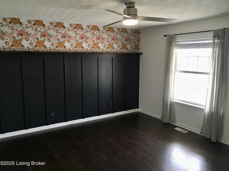 11331 United Blvd, Louisville, KY 40229 - Image #2