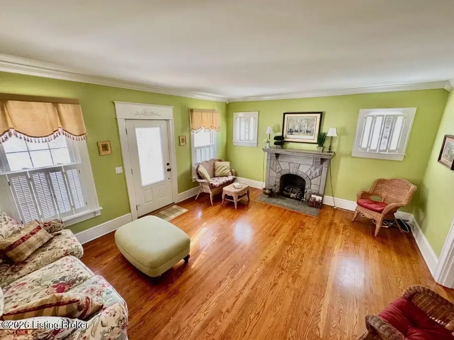 402 N Walnut St, Springfield, KY 40069 - Image #3