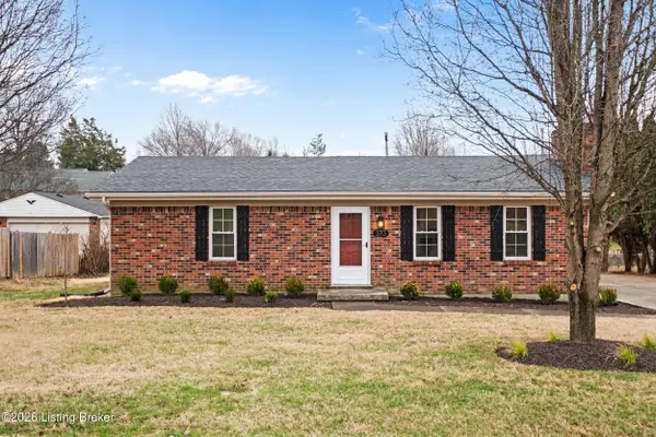 373 Circle Dr, Shepherdsville, KY 40165