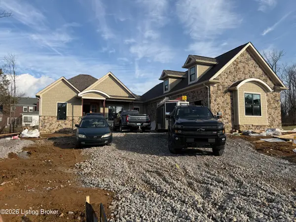 17 Beckley Springs Dr, Louisville, KY 40245