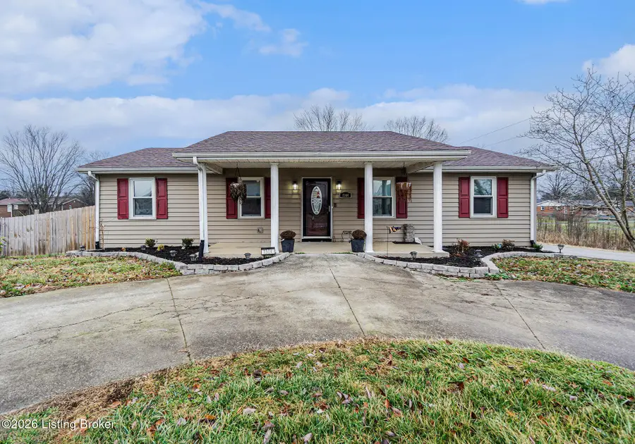 1304 Alton Rd, Lawrenceburg, KY 40342 - Image #2