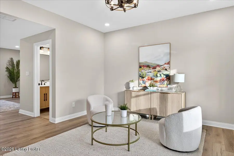 8208 Roseborough Rd, Louisville, KY 40228 - Image #3