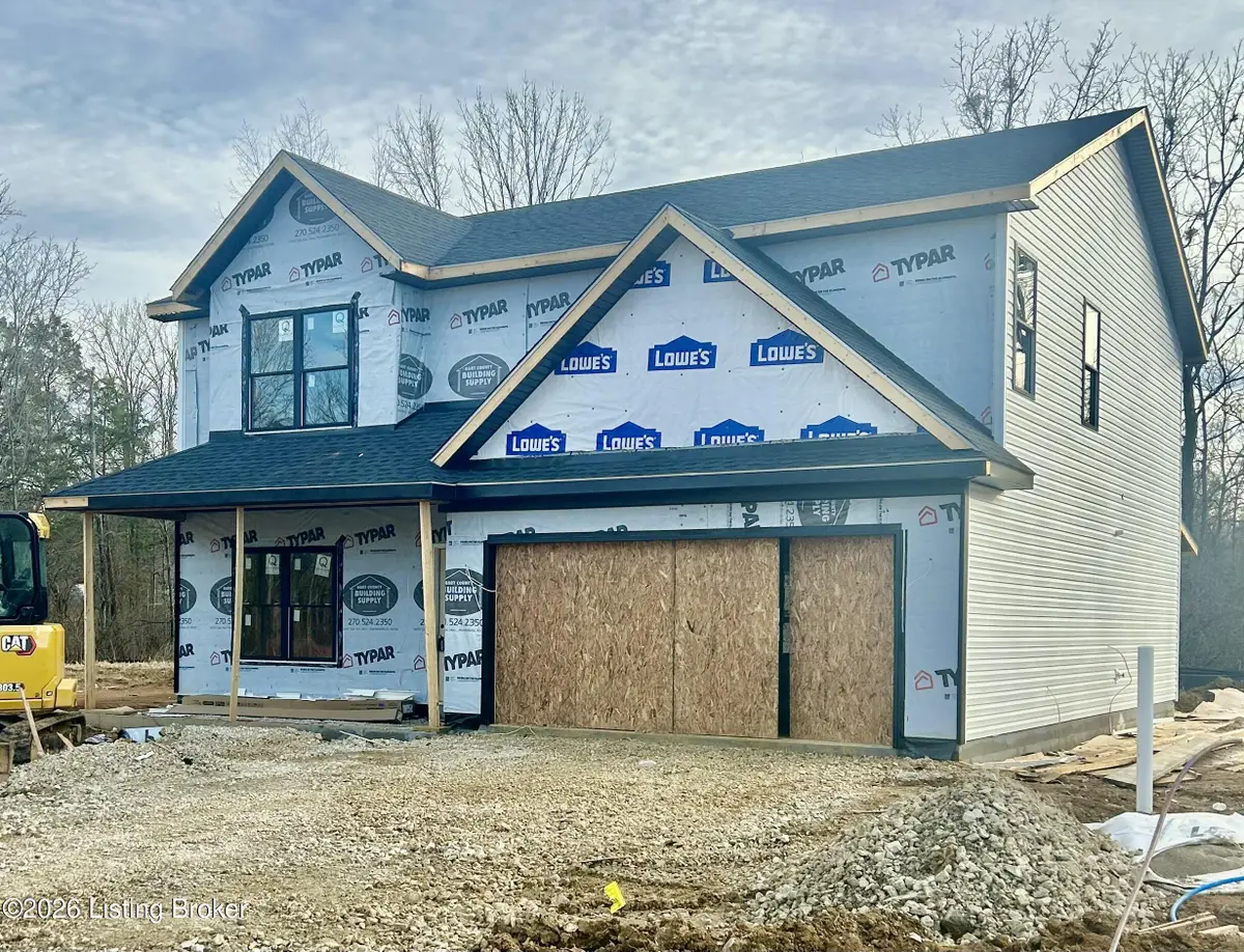 8205 Roseborough Rd, Louisville, KY 40228 - Image #1