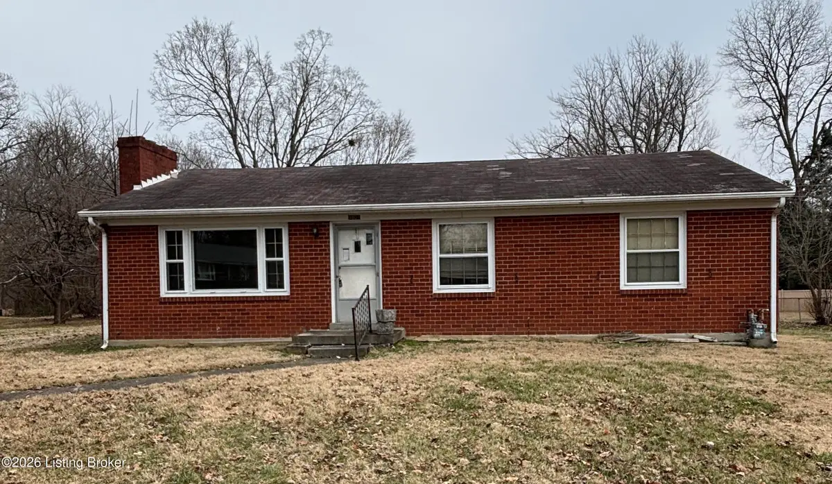 9801 Fireside Dr, Louisville, KY 40272 - Image #1