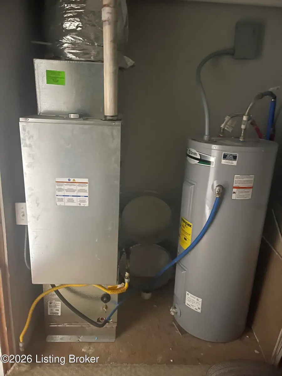 2506 Howard St, Louisville, KY 40211 - #2