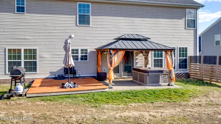 204 Chestnut Grove Ct, Louisville, KY 40023 - Image #3