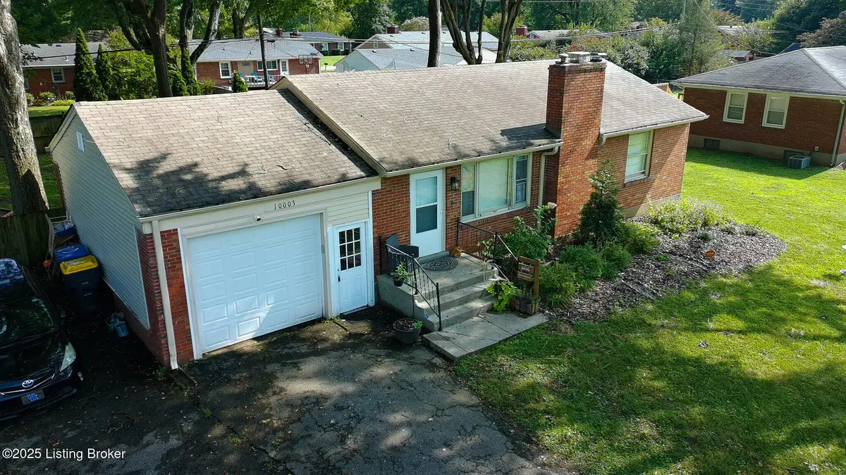 10003 3rd Street Rd, Louisville, KY 40272 - Image #1