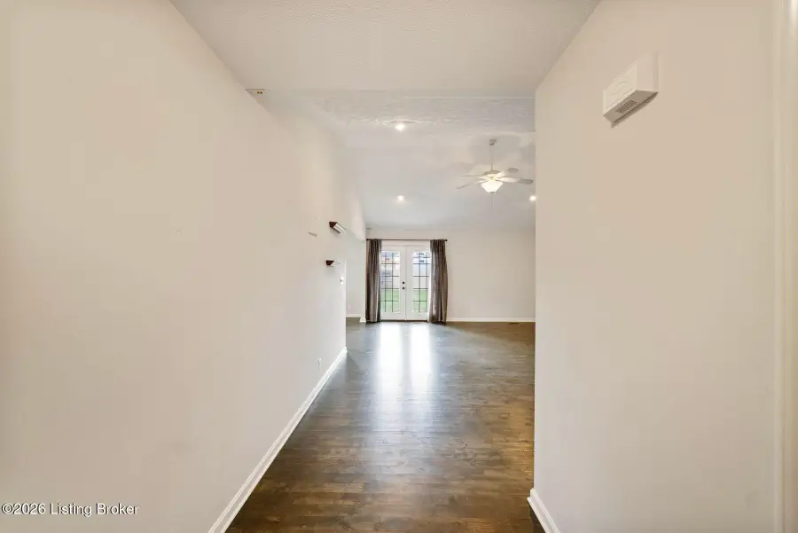 319 Park Ridge Dr, Mount Washington, KY 40047 - Image #2