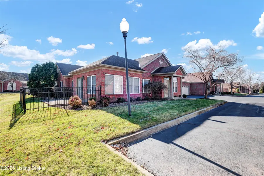 10614 Savoy Ct, Louisville, KY 40223 - Image #3