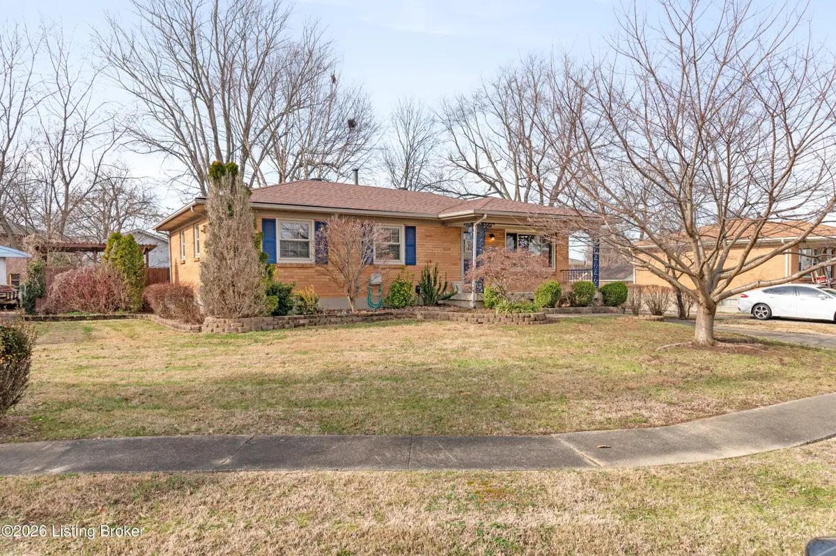 10008 John Silver Ct, Louisville, KY 40229 - Image #1