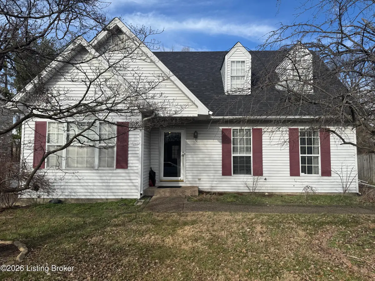 5911 Midnight Ln, Louisville, KY 40229 - Image #1