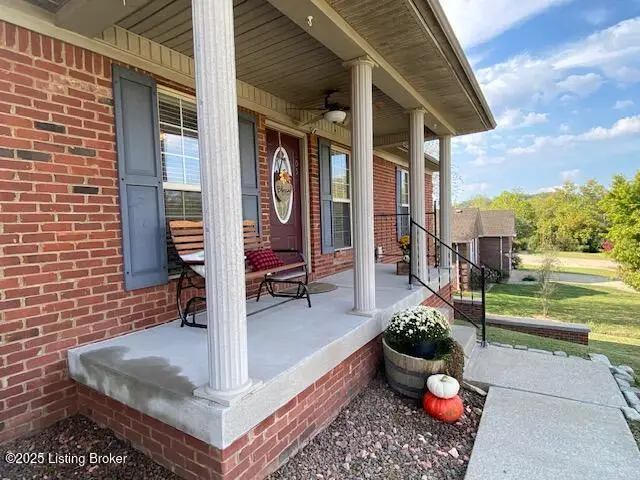 105 Springhill Dr, Bardstown, KY 40004 - Image #2