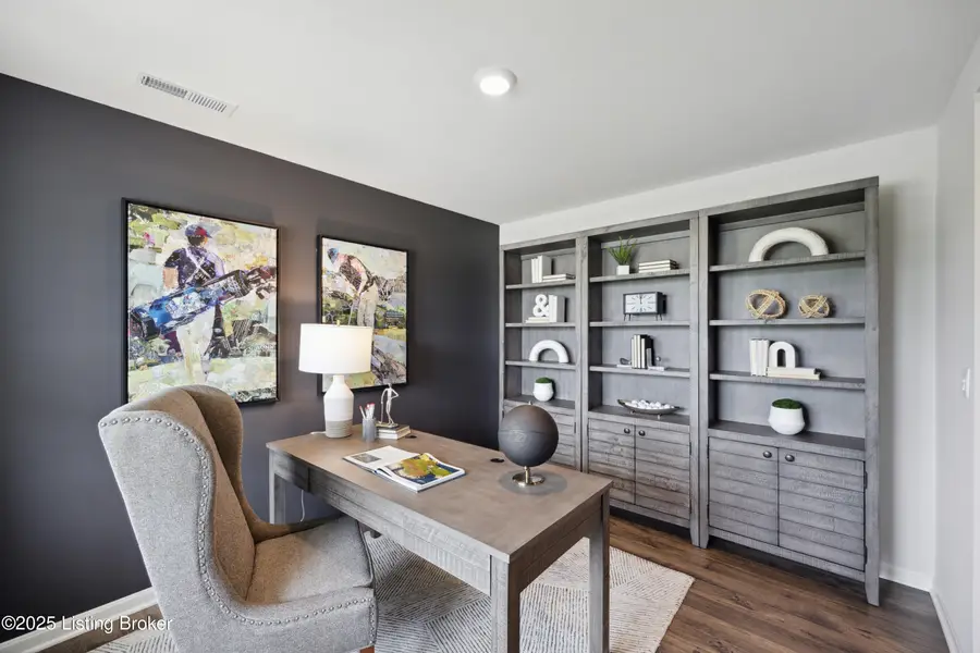 147 Pheasant Glen Dr, Shelbyville, KY 40065 - Image #2