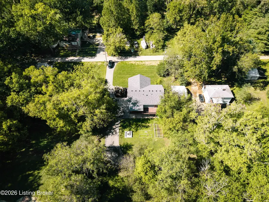 1820 Huckleberry Ln, Prospect, KY 40059 - Image #3