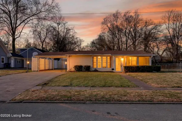 9901 Ponder Ln, Louisville, KY 40272