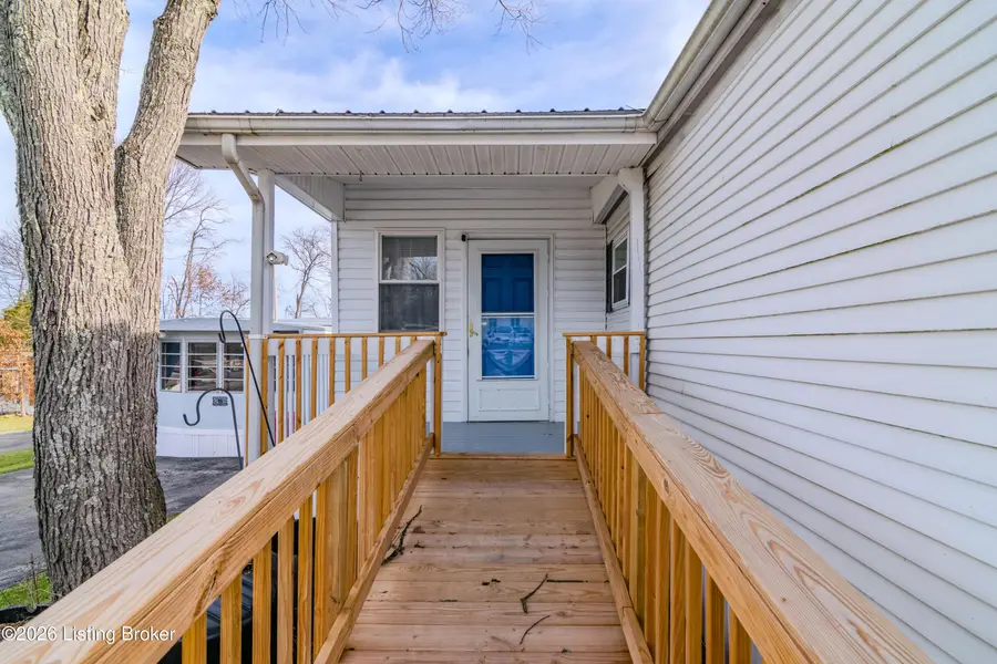 200 Old Harrodsburg Rd #19, Frankfort, KY 40601 - Image #3