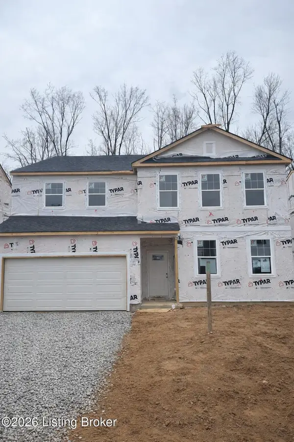 8507 Lysdander Dr, Louisville, KY 40214