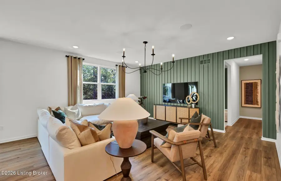 8507 Lysdander Dr, Louisville, KY 40214 - Image #3