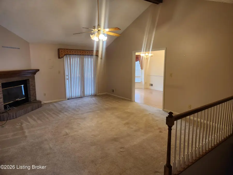 7318 York River Rd, Louisville, KY 40214 - Image #2