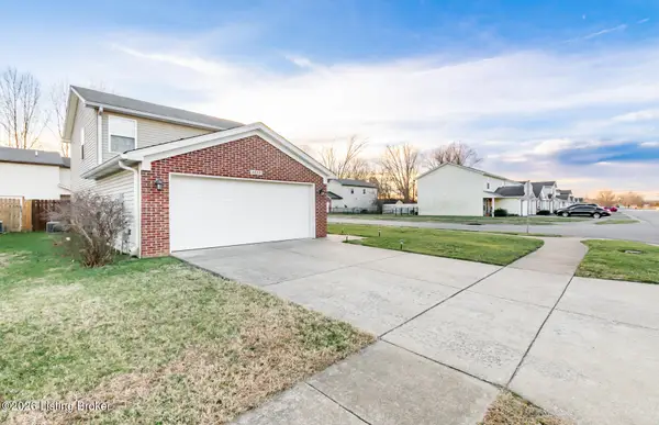 6233 Valley Forest Dr, Louisville, KY 40219